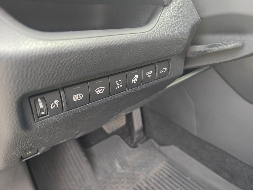 Used 2024 Toyota RAV4 XSE w/ Advanced Technology Package image 9