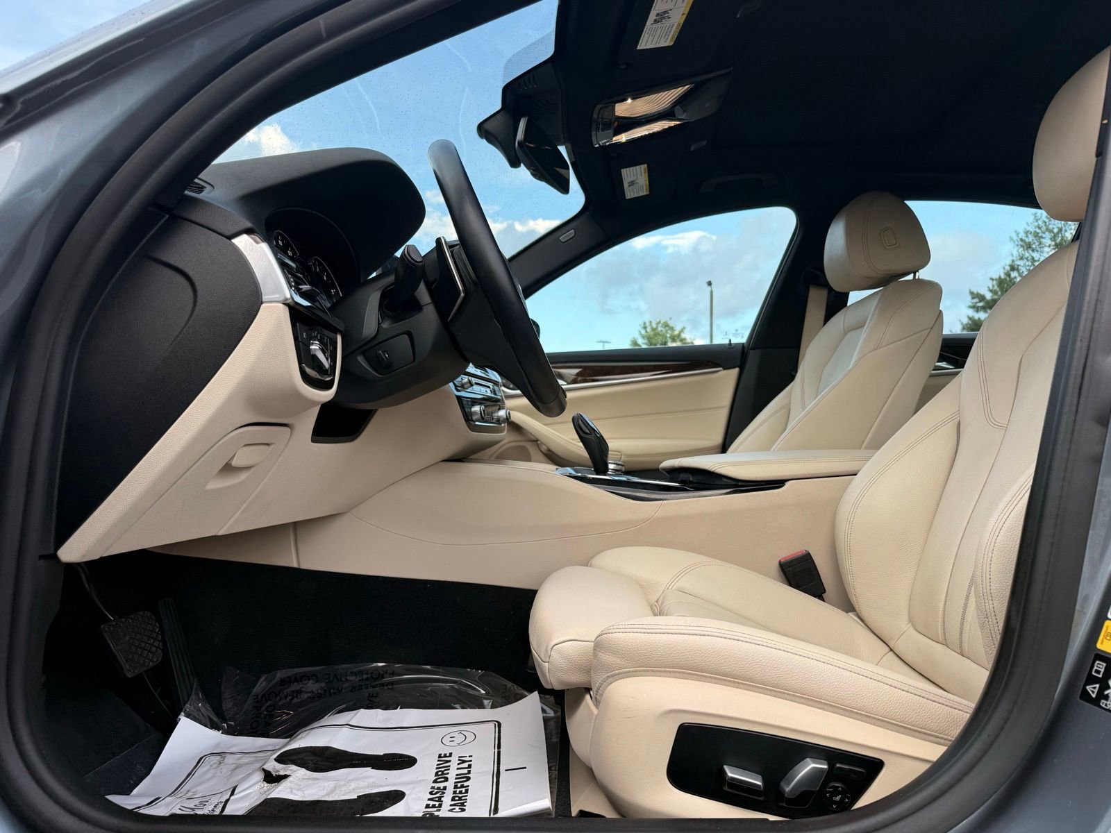 Used 2018 BMW 530i xDrive AWD/4WD image 15