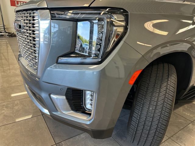 Used 2022 GMC Yukon XL Denali AWD/4WD image 19
