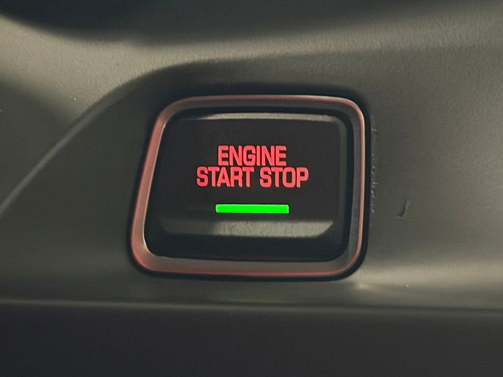 Used 2017 Chevrolet Camaro LT RWD image 22