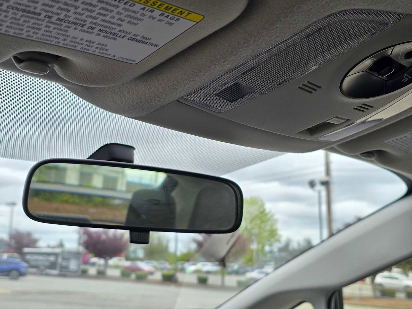 Used 2013 Toyota Prius Three w/ Solar Roof Pkg FWD image 27