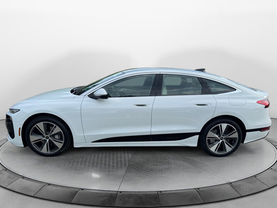 New 2025 Audi A6 e-tron Premium Plus image 4