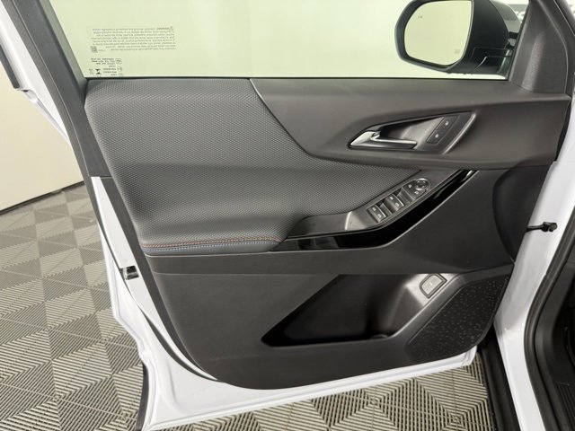 New 2026 Chevrolet Equinox RS image 13