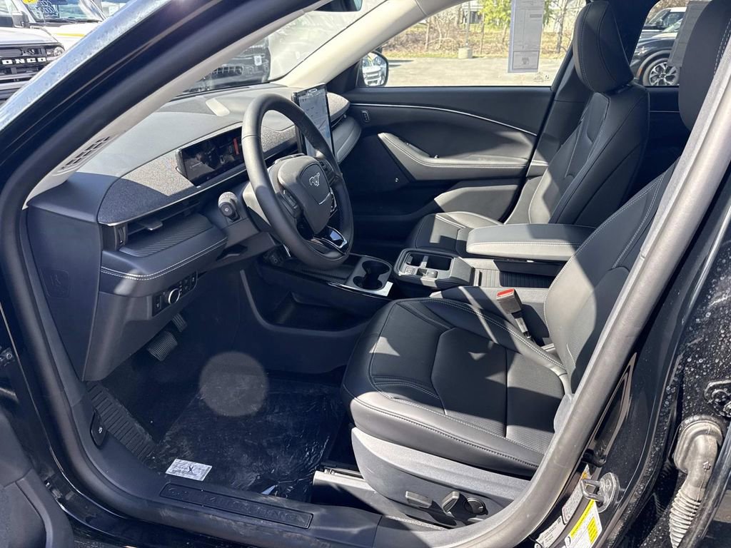 New 2026 Ford Mustang Mach-E Premium AWD/4WD image 37
