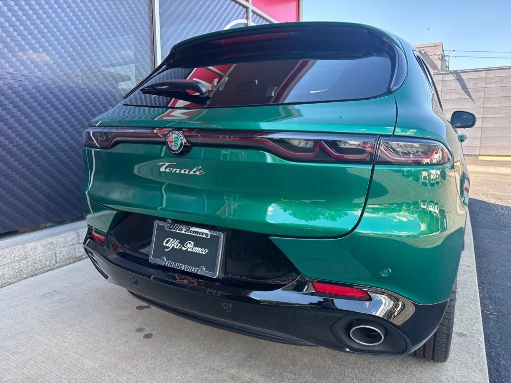 New 2025 Alfa Romeo Tonale AWD/4WD image 7