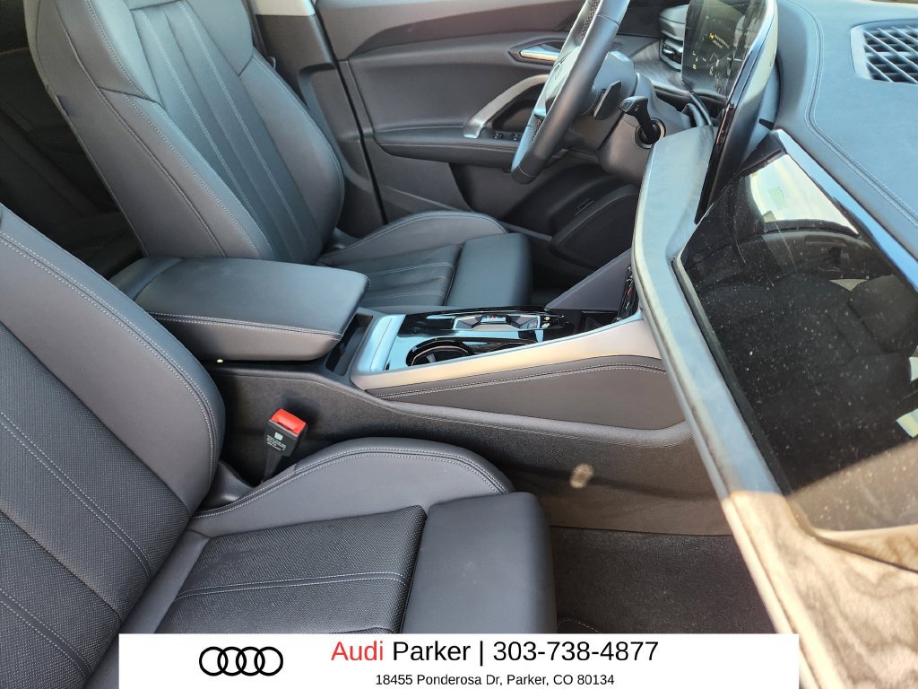 Used 2025 Audi Q5 Premium Plus w/ Premium Plus AWD/4WD image 13