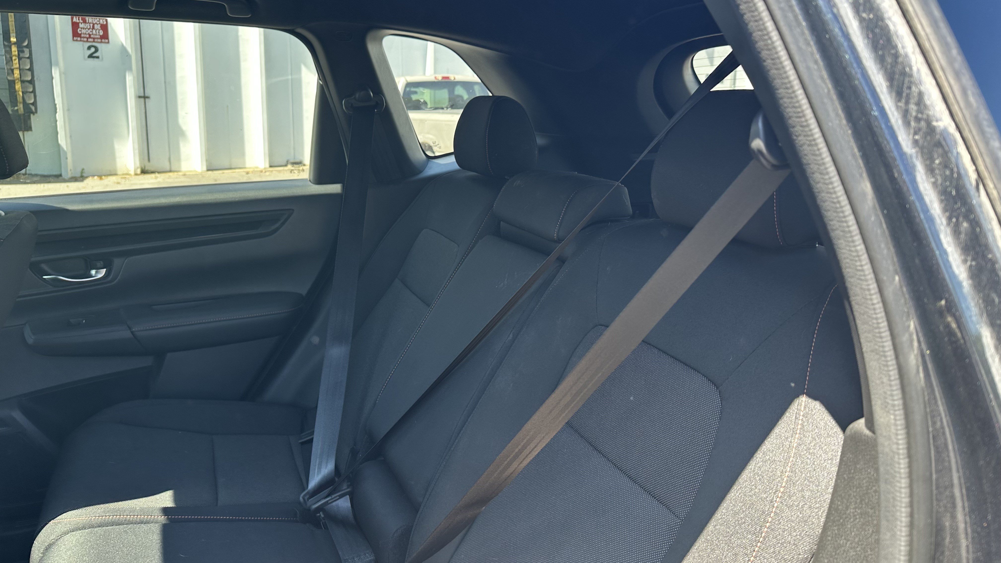 Used 2025 Honda CR-V Sport image 32