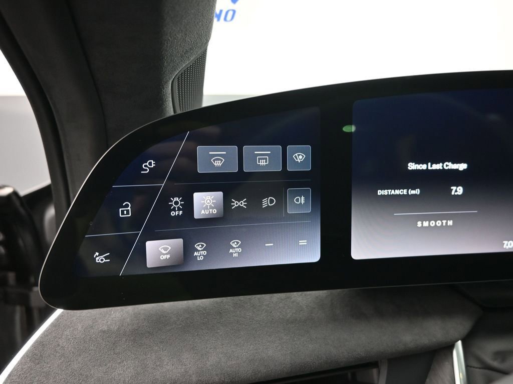 Used 2022 Lucid Air Grand Touring image 22