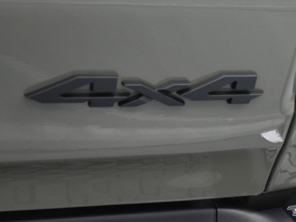 New 2026 RAM 1500 Laramie w/ Night Edition image 24