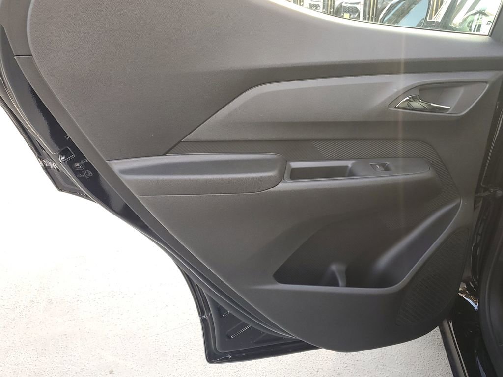 New 2027 Chevrolet Bolt RS w/ Technology Package FWD image 16