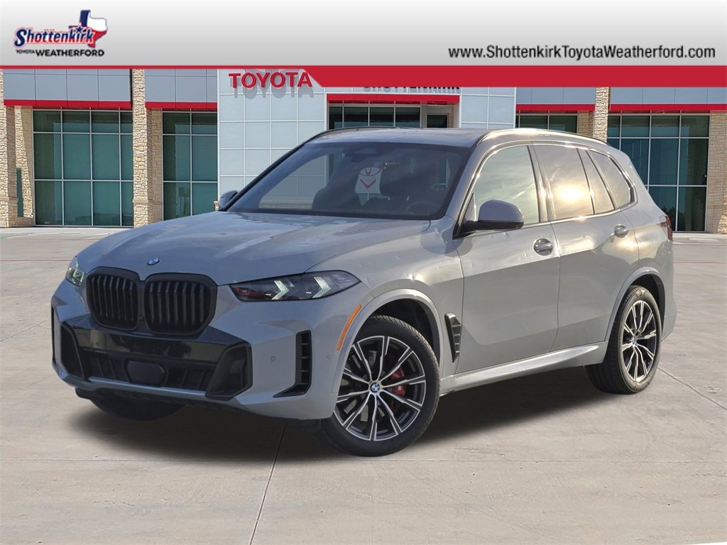 Used 2024 BMW X5 xDrive40i w/ M Sport Package