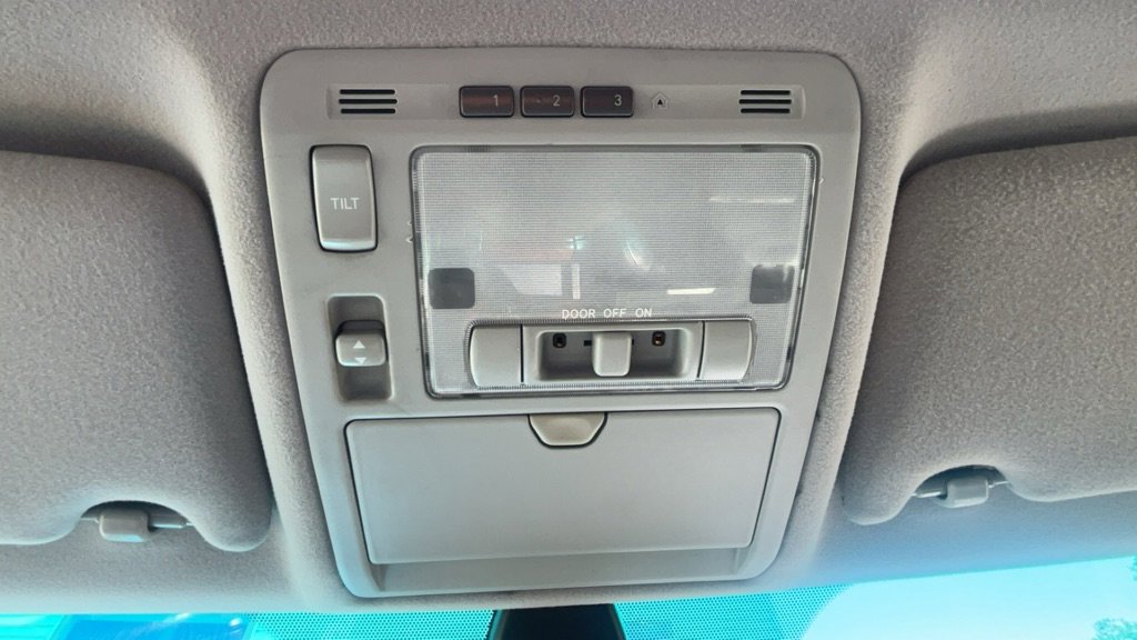 Used 2004 Lexus RX 330 AWD image 14