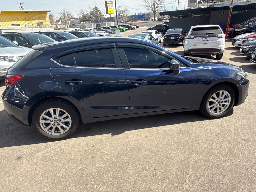 Used 2015 MAZDA MAZDA3 i Grand Touring image 8