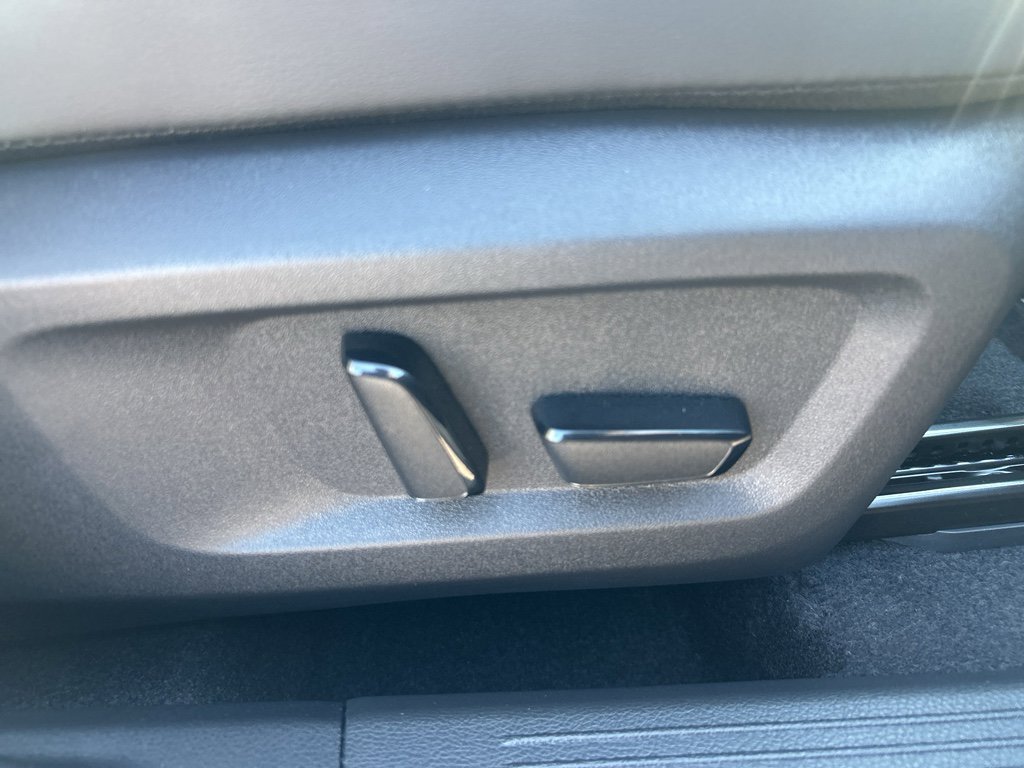 New 2026 Nissan Rogue Platinum image 23