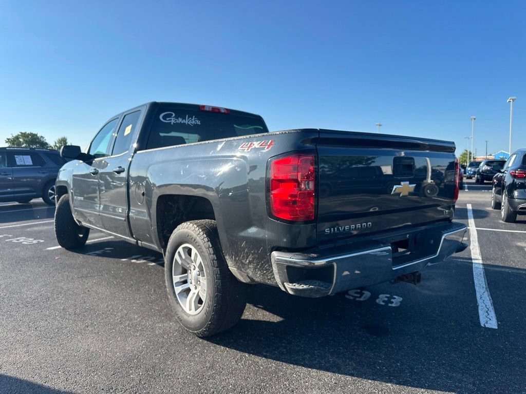 Used 2019 Chevrolet Silverado 1500 LT w/ All Star Edition AWD/4WD image 8