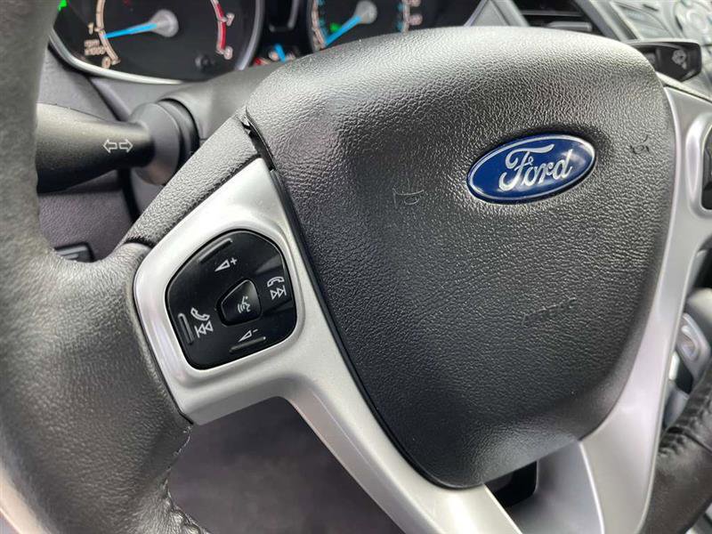 Used 2016 Ford Fiesta SE image 16