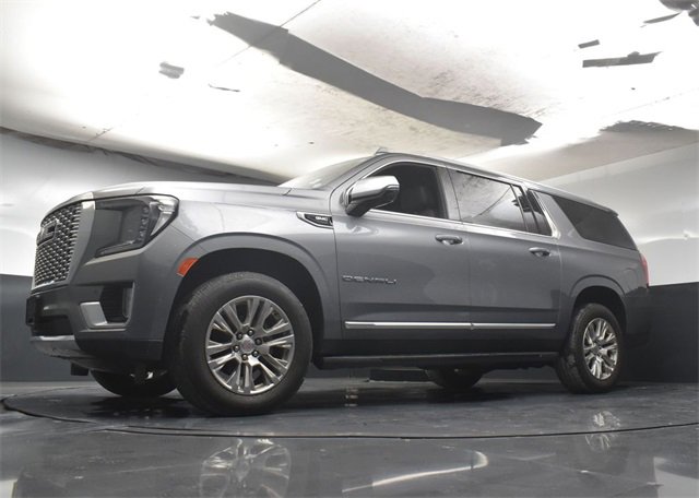 Used 2022 GMC Yukon XL Denali image 31