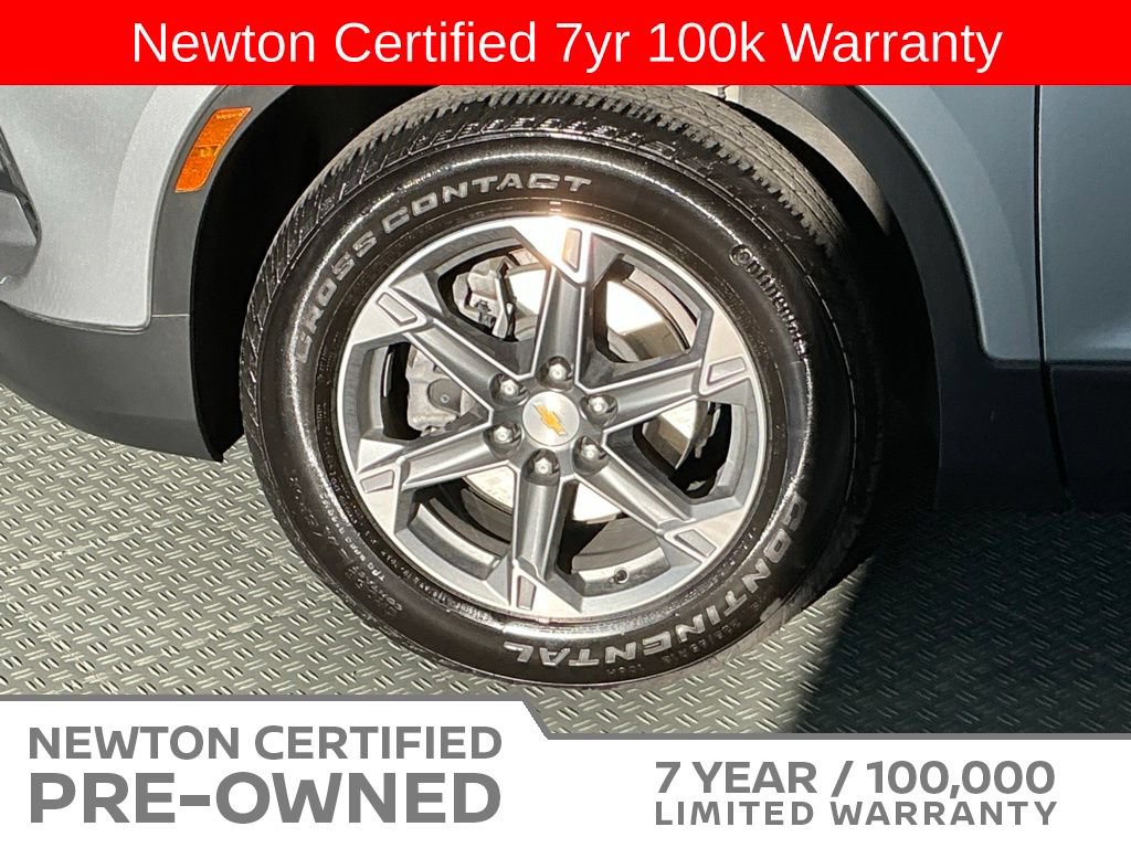 Used 2023 Chevrolet Blazer LT AWD/4WD image 39