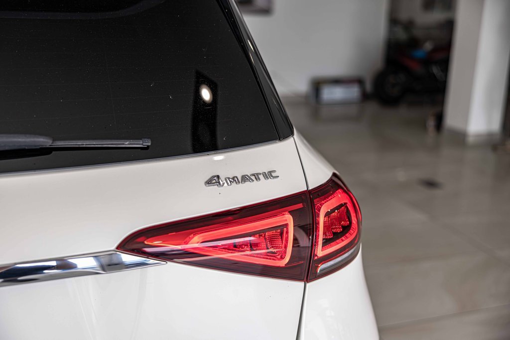 Used 2022 Mercedes-Benz GLE 450 4MATIC w/ Revised AMG Line Exterior image 16