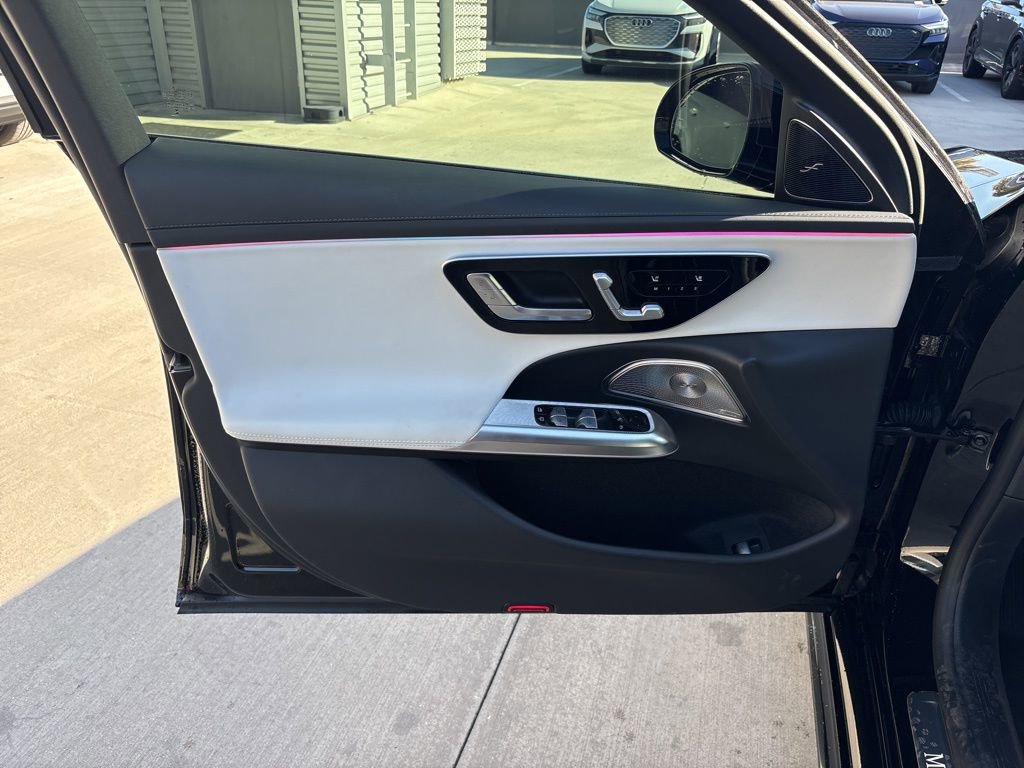 Used 2025 Mercedes-Benz E 450 4MATIC Sedan image 10