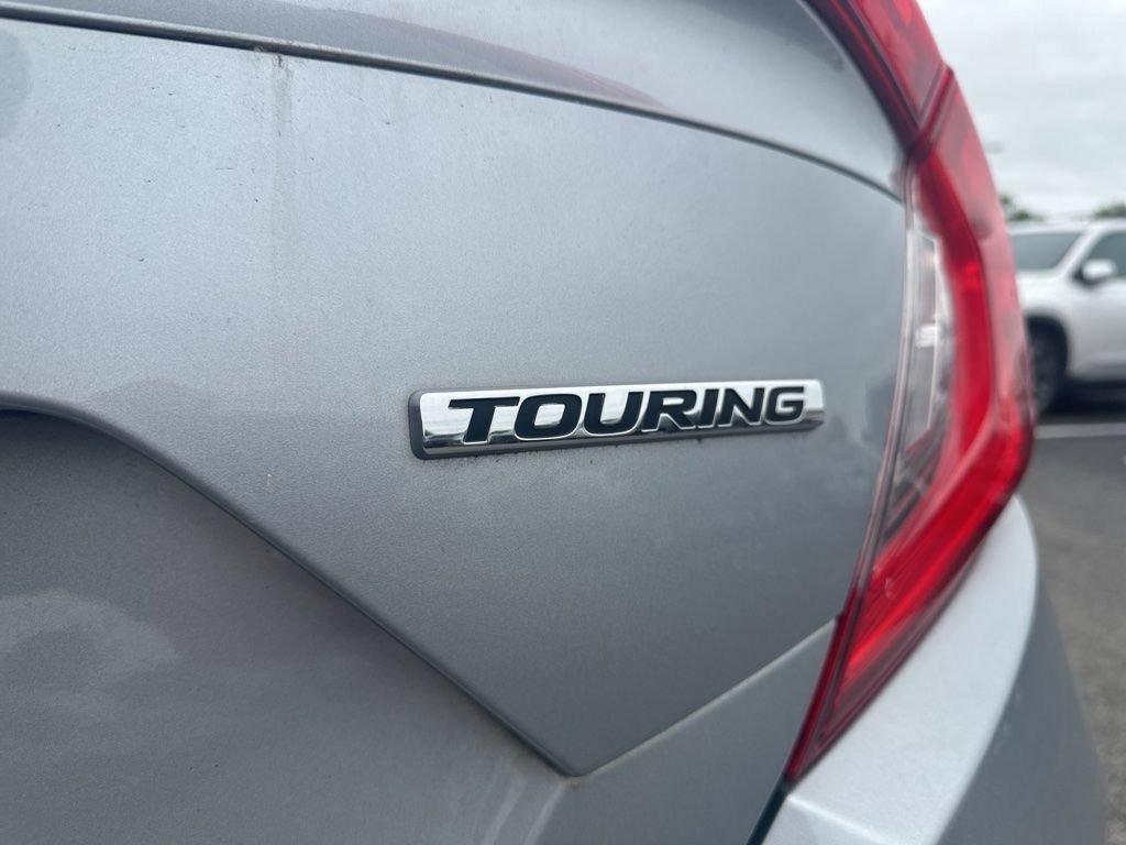 Used 2016 Honda Civic Touring image 4