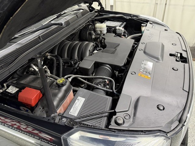 Used 2019 GMC Yukon Denali image 32