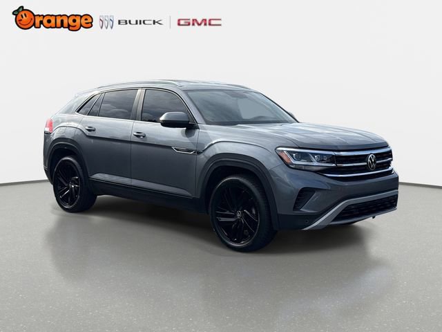 Used 2023 Volkswagen Atlas Cross Sport SE w/ Black Wheel Package FWD video 1