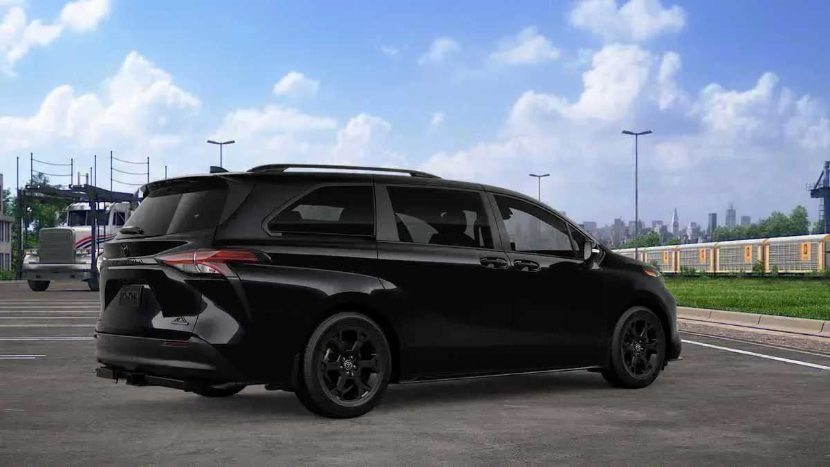 New 2026 Toyota Sienna XLE Woodland Edition AWD/4WD image 12