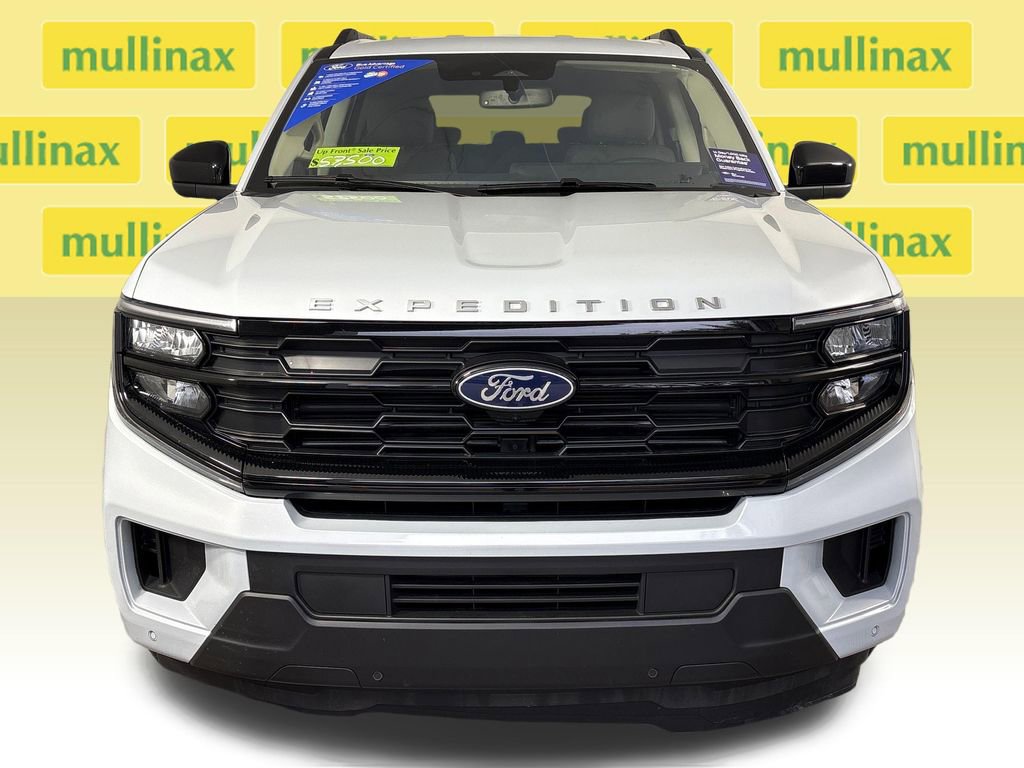 Certified 2025 Ford Expedition Active image 16