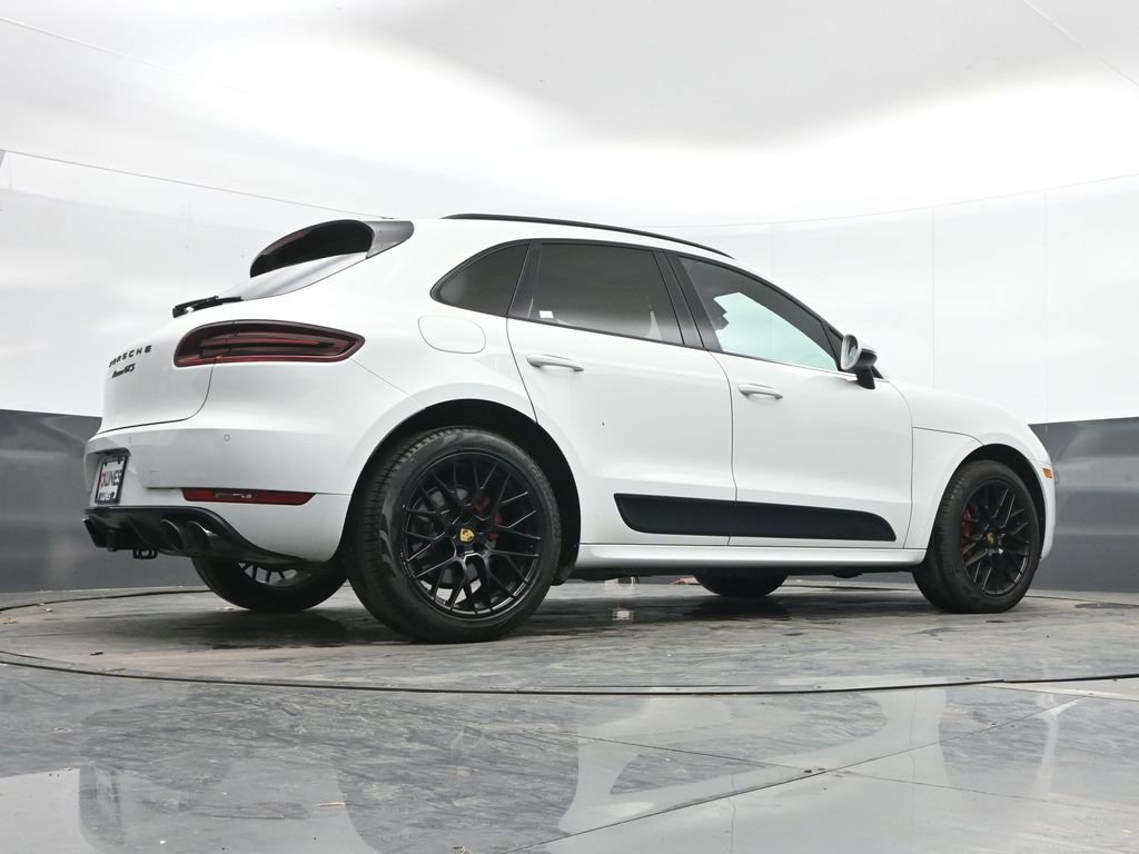 Used 2018 Porsche Macan GTS w/ Premium Package Plus AWD/4WD image 41