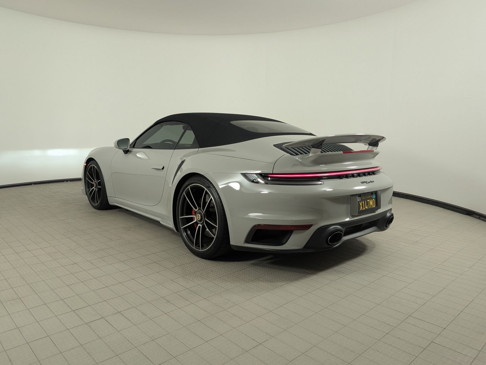 Certified 2021 Porsche 911 Turbo AWD/4WD image 3