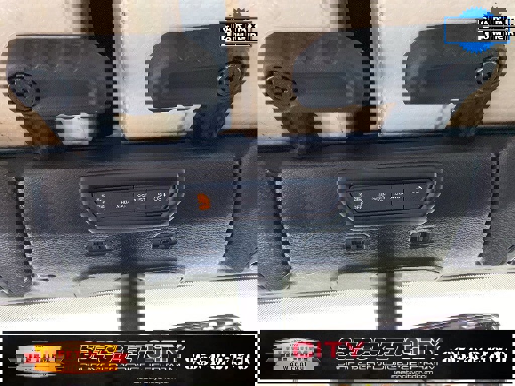 Used 2023 Jeep Gladiator Mojave w/ Trailer Tow Package image 21