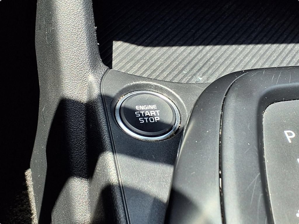 Used 2025 Kia K4 FWD image 11