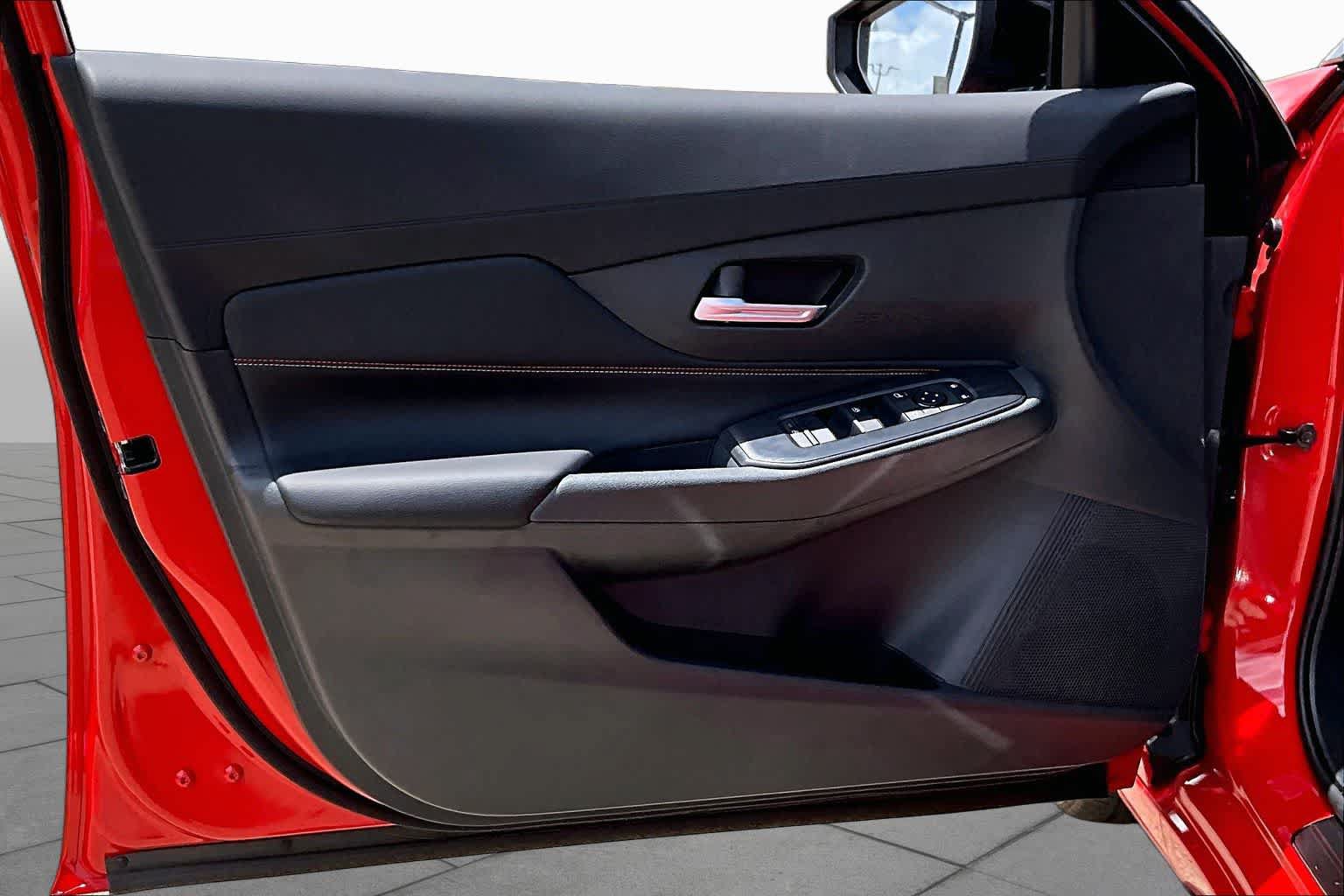 New 2026 Nissan Sentra SR w/ Floor Mat Package FWD image 16