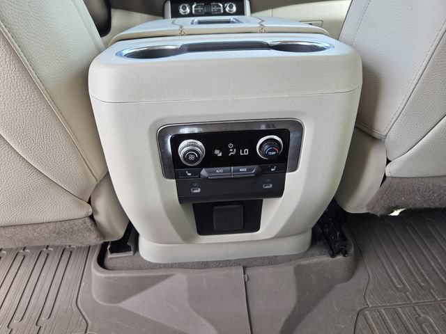 Used 2022 GMC Yukon Denali RWD image 22