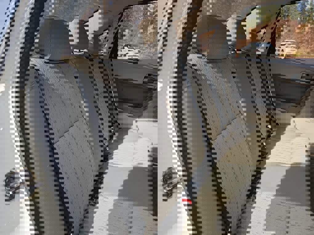 Used 2011 Ford Focus SE image 23