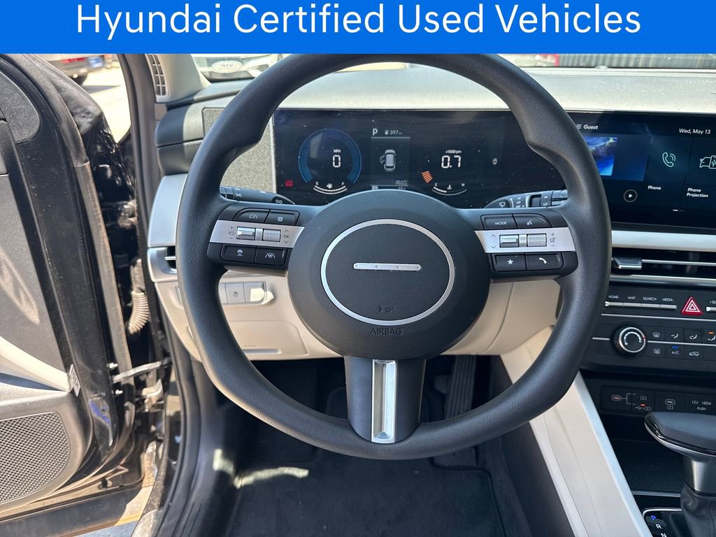 Certified 2025 Hyundai Tucson SE FWD image 16