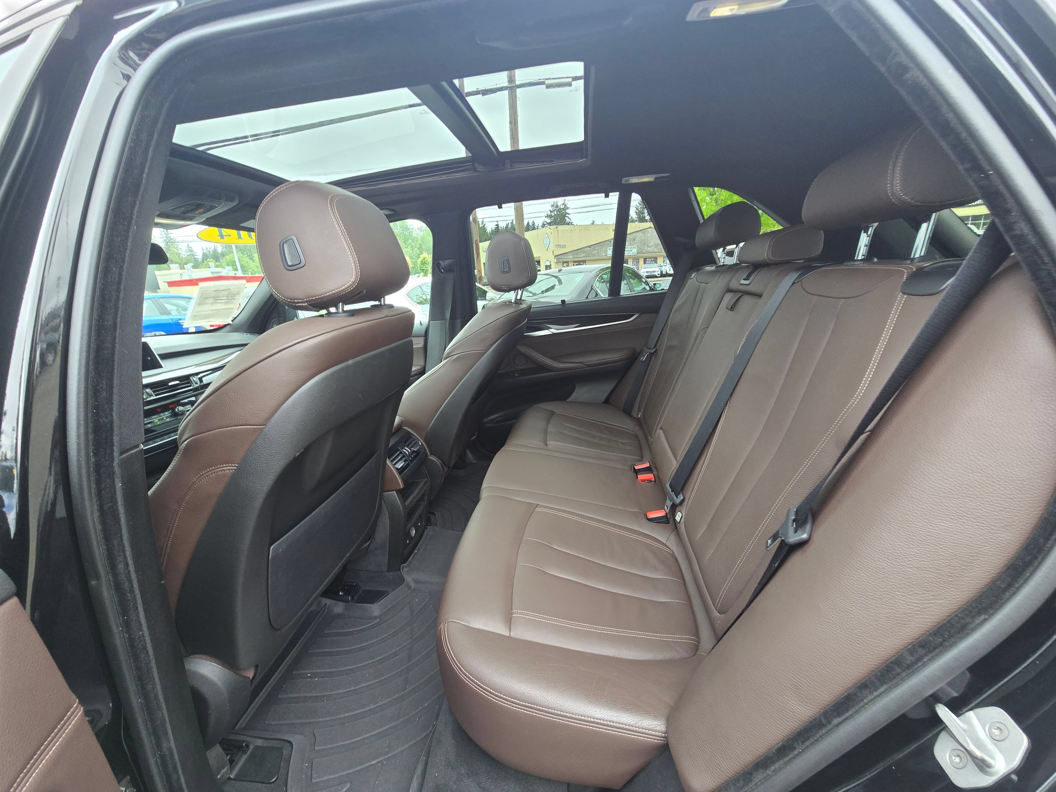 Used 2014 BMW X5 xDrive50i AWD/4WD image 16
