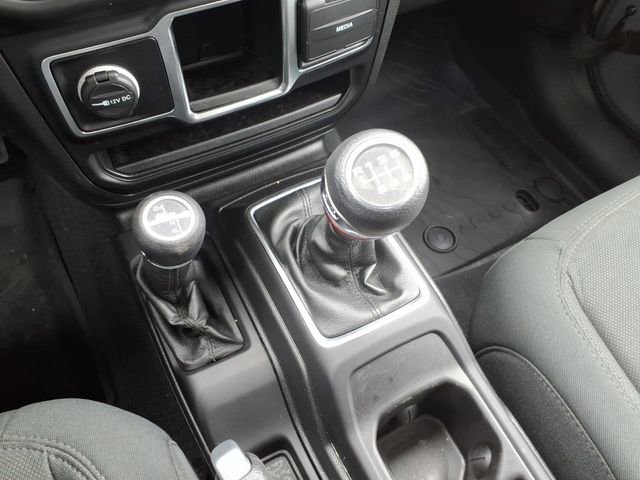 Used 2021 Jeep Wrangler Sport image 19