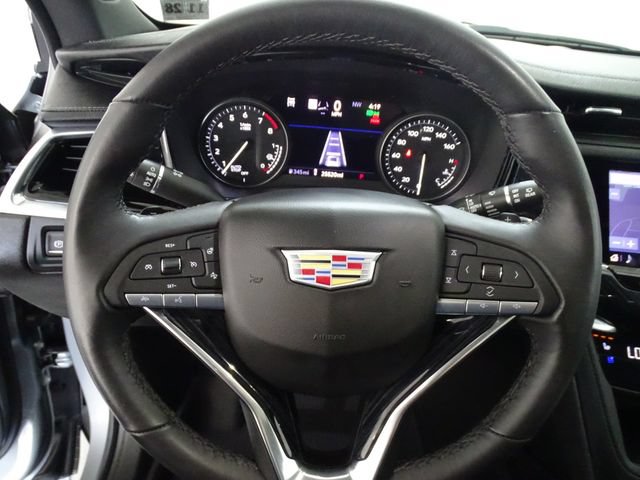 Certified 2024 Cadillac XT6 Premium Luxury w/ Technology Package AWD/4WD image 6