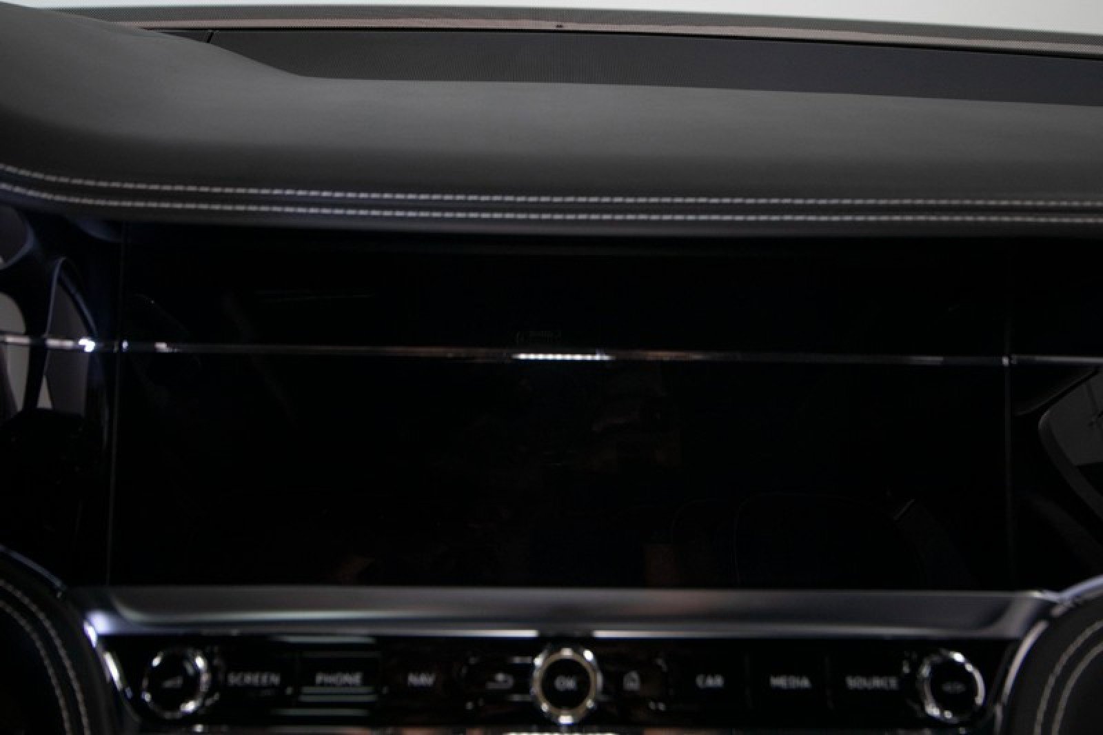 Used 2021 Bentley Flying Spur V8 image 28