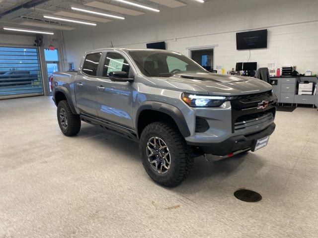 New 2026 Chevrolet Colorado ZR2 w/ Technology Package image 3