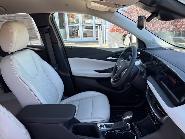 New 2026 Buick Encore GX Avenir w/ Avenir Technology Package image 29