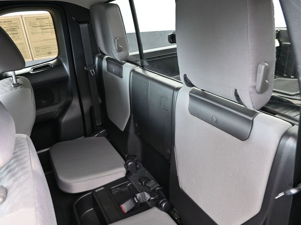 Used 2022 Toyota Tacoma SR image 26