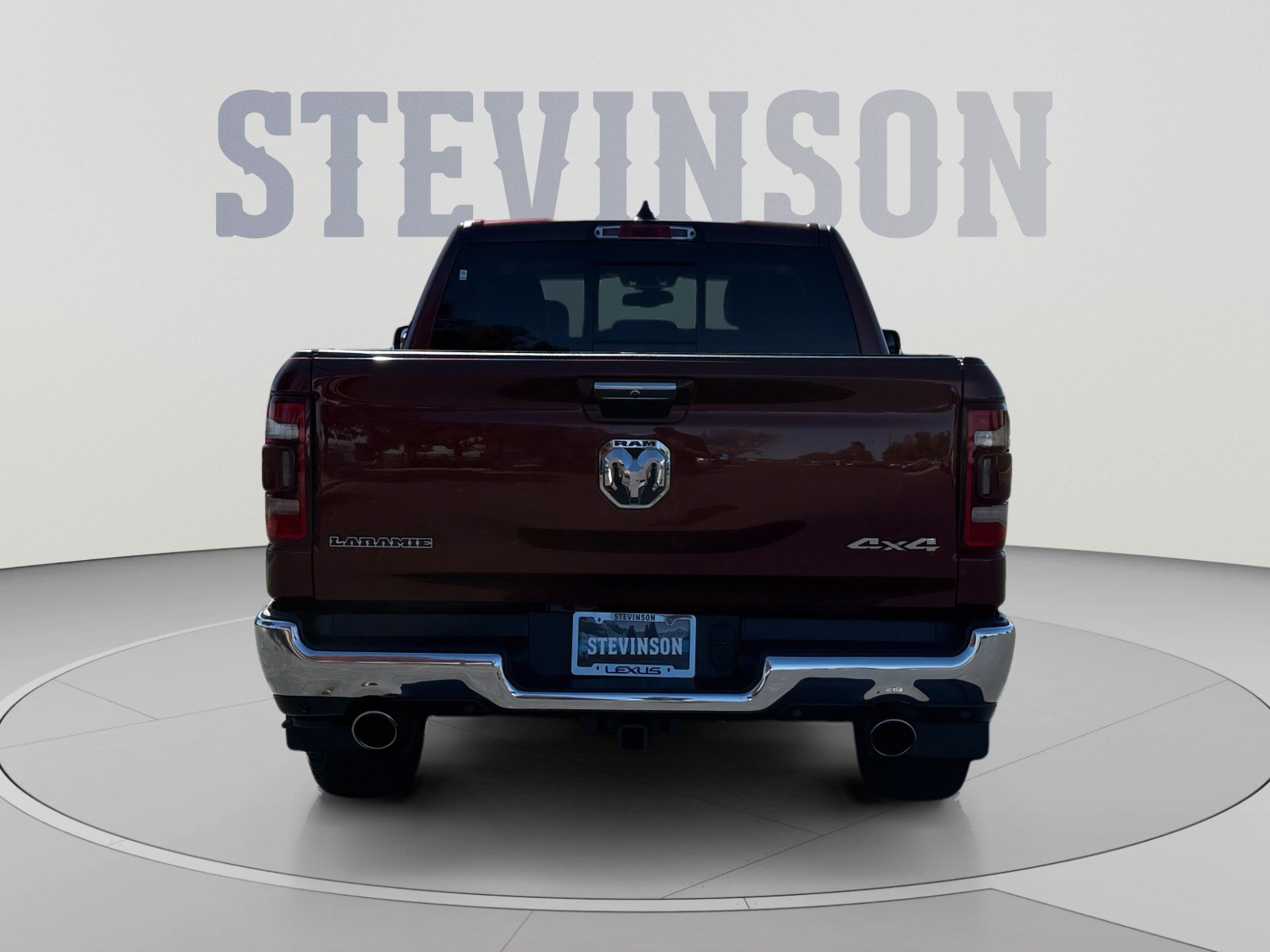 Used 2020 RAM 1500 Laramie AWD/4WD image 4