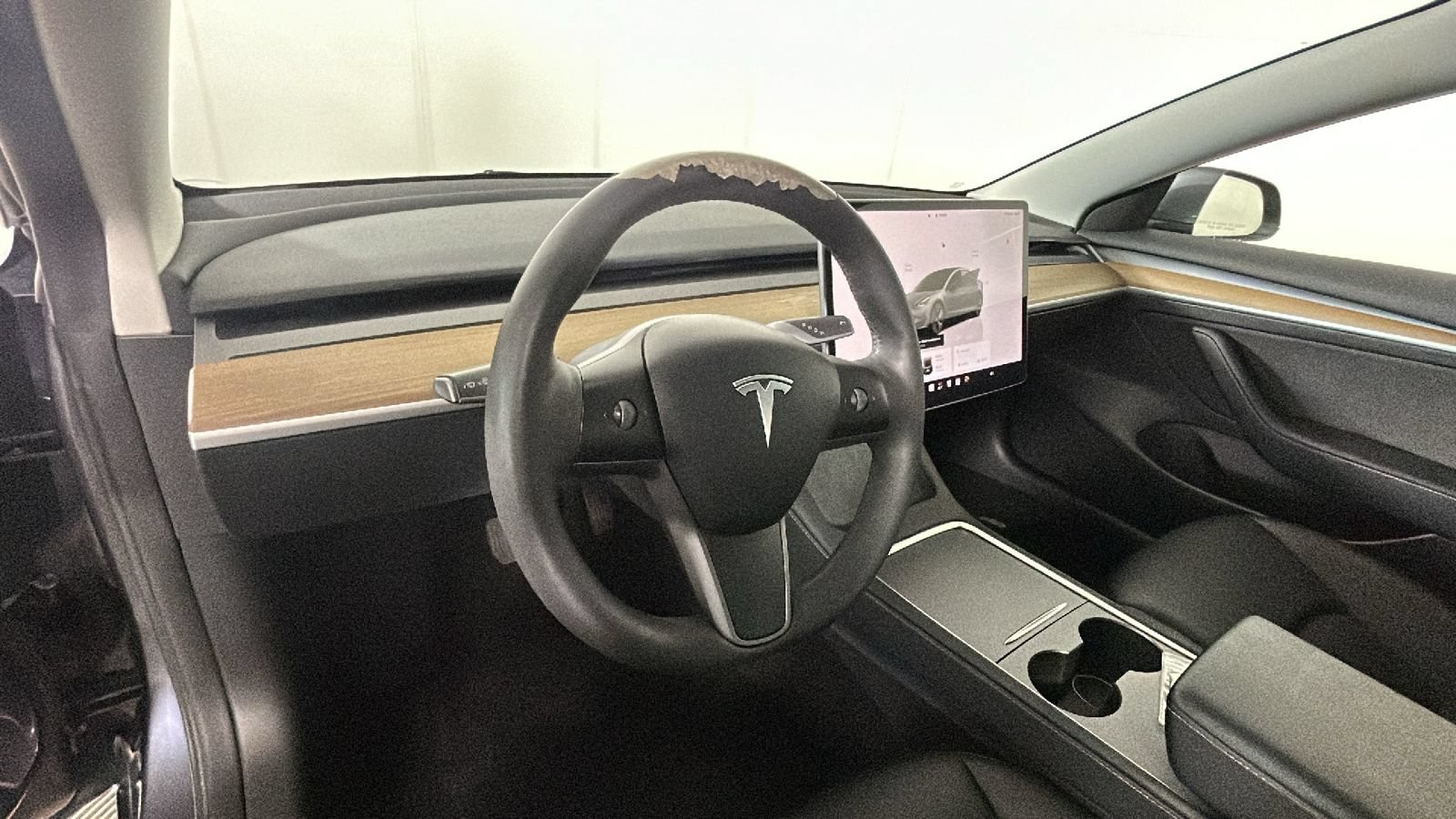Used 2023 Tesla Model 3 Standard Range RWD image 14