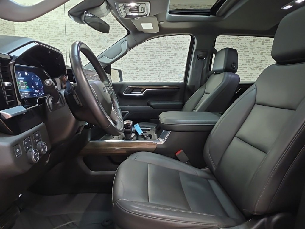 Used 2023 Chevrolet Silverado 1500 RST w/ Convenience Package II image 24