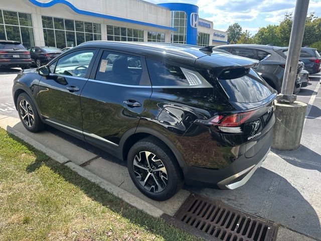 Used 2025 Kia Sportage EX AWD/4WD image 14