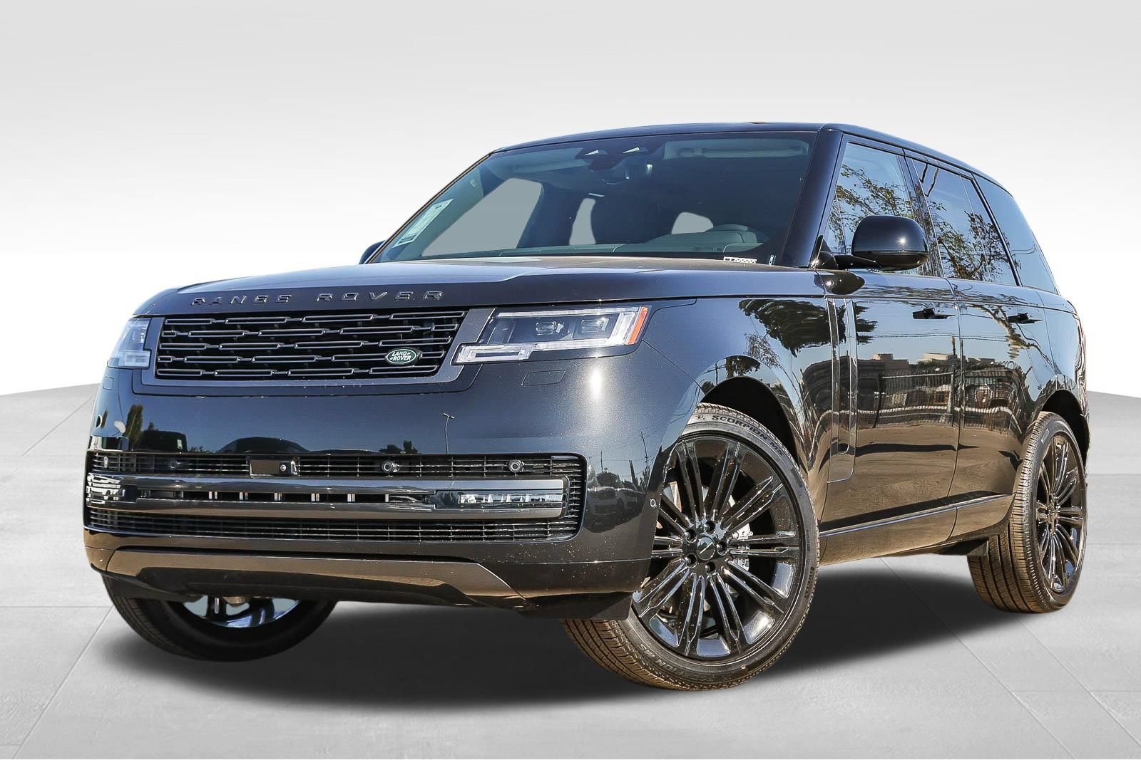 New 2026 Land Rover Range Rover SE