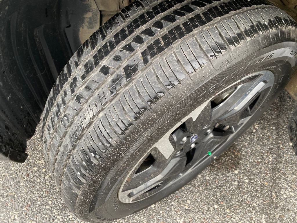 Certified 2025 Subaru Forester Limited image 41